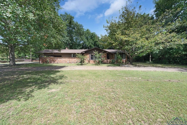 302 N Sissy Spacek Dr, Quitman, TX 75783 - photo 1