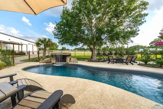 4300 Willow Bnd, Longview, TX 75602 - view of pool featuring a patio