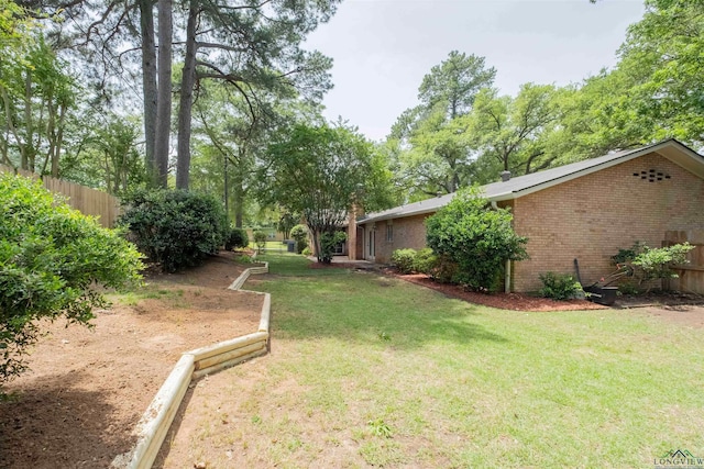 1900 Franklin Dr, Longview, TX 75601 - view of yard