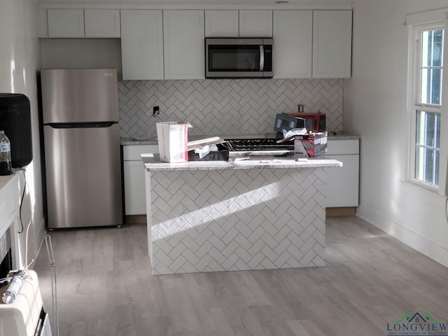 209 Broadway, Jefferson, TX 75657 - photo 1