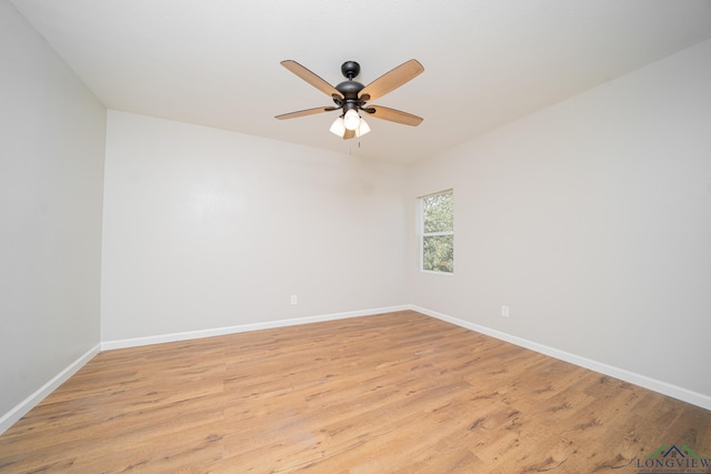 unfurnished room with light hardwood / wood-style floors and ceiling fan