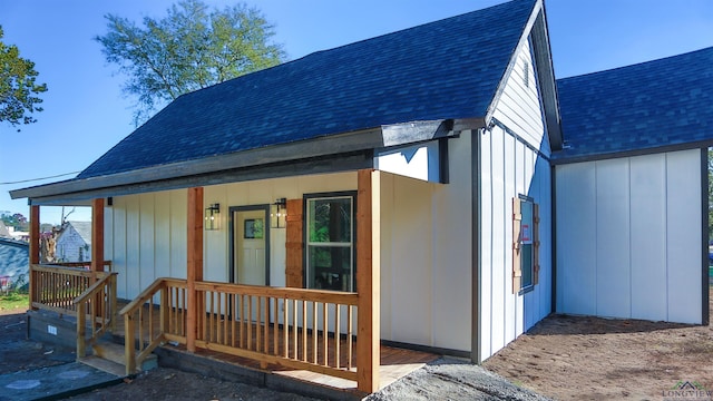 view of front of home with a porch