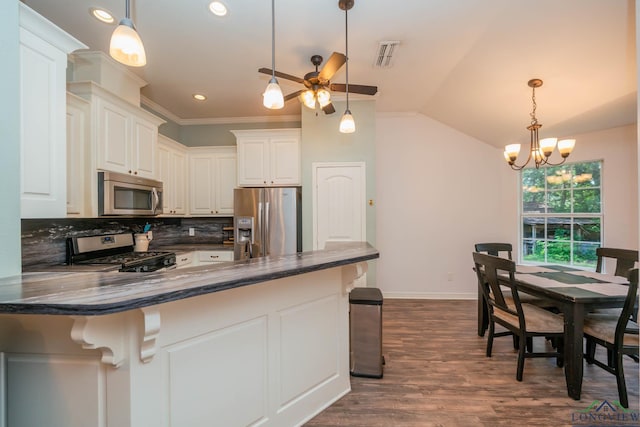 121 Cedar St, Gilmer, TX 75645 - photo 7