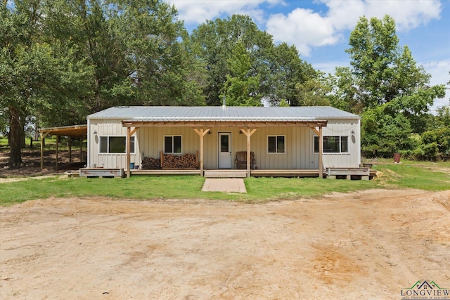 1076 Paw Paw Rd, Gilmer, TX 75645 - photo 1