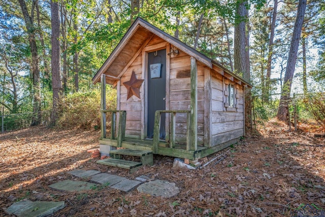 view of outdoor structure