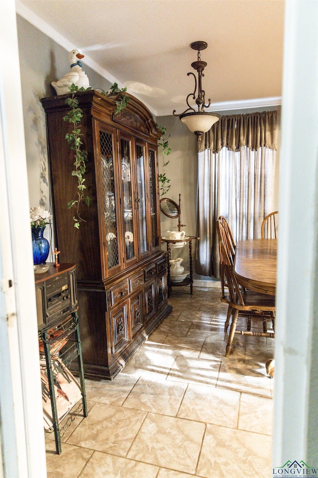 920 Deer Cove Rd, Avinger, TX 75630 - dining area with crown molding