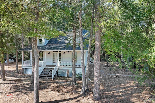 view of front of home featuring a porch