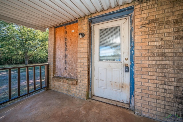 view of property entrance