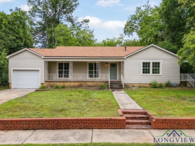 single story home with roof with shingles, a front lawn, a garage, covered porch, and driveway