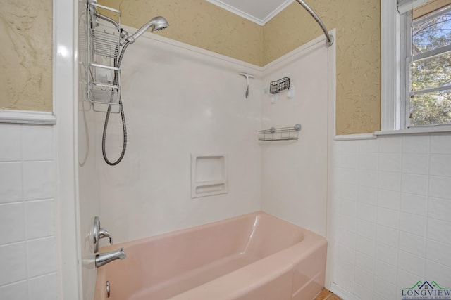 bathroom with shower / bath combination