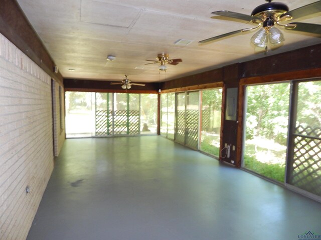 2231 W Stae Highway 154, Gilmer, TX 75644 - unfurnished sunroom with visible vents