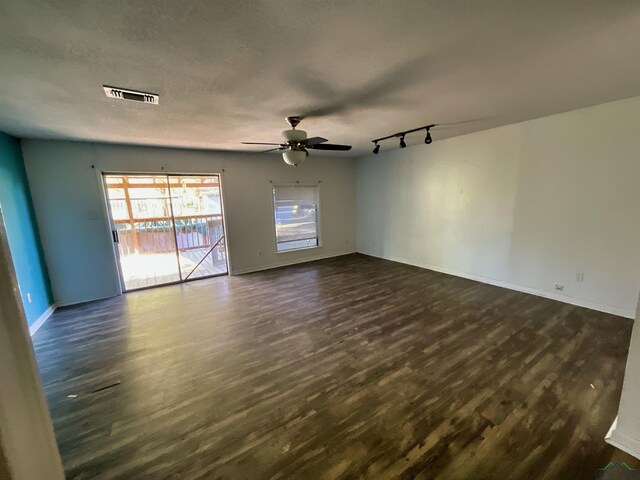 1004 W Sabine St, Carthage, TX 75633 - photo 25