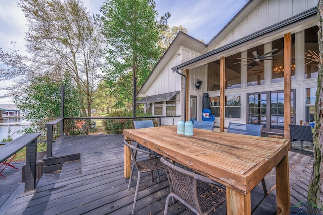 wooden deck with ceiling fan