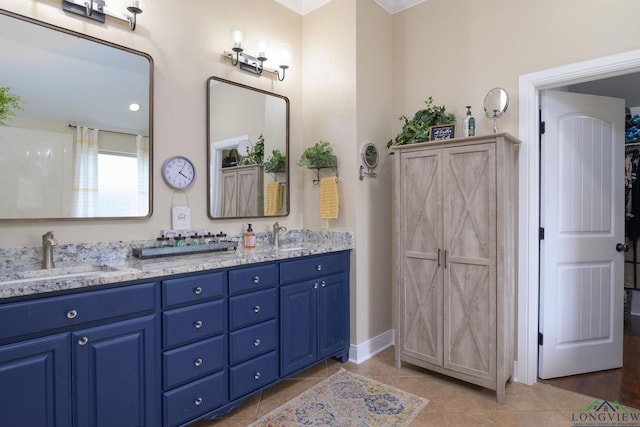 905 Woodridge Cir, Longview, TX 75601 - full bath featuring double vanity and tile patterned flooring