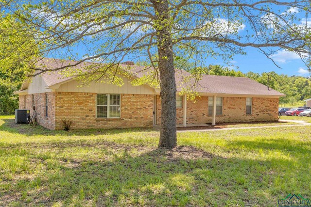 688 Inwood St, Mineola, TX 75773