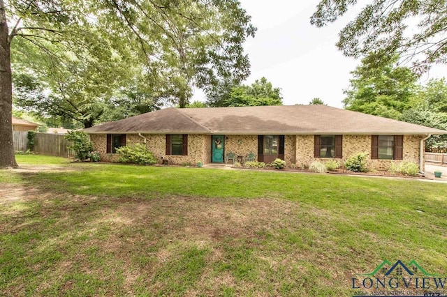 354 Royal Cir, Whitehouse, TX 75791 - ranch-style home featuring brick siding