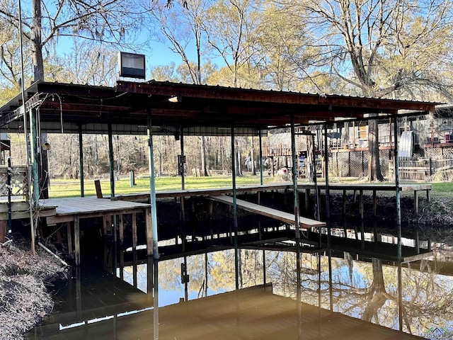 view of dock featuring a water view