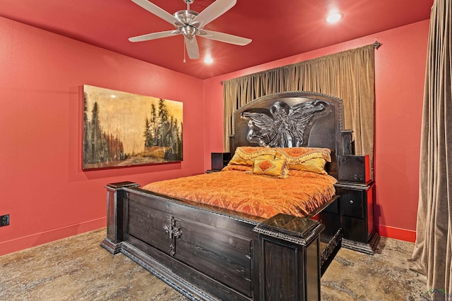 bedroom featuring ceiling fan