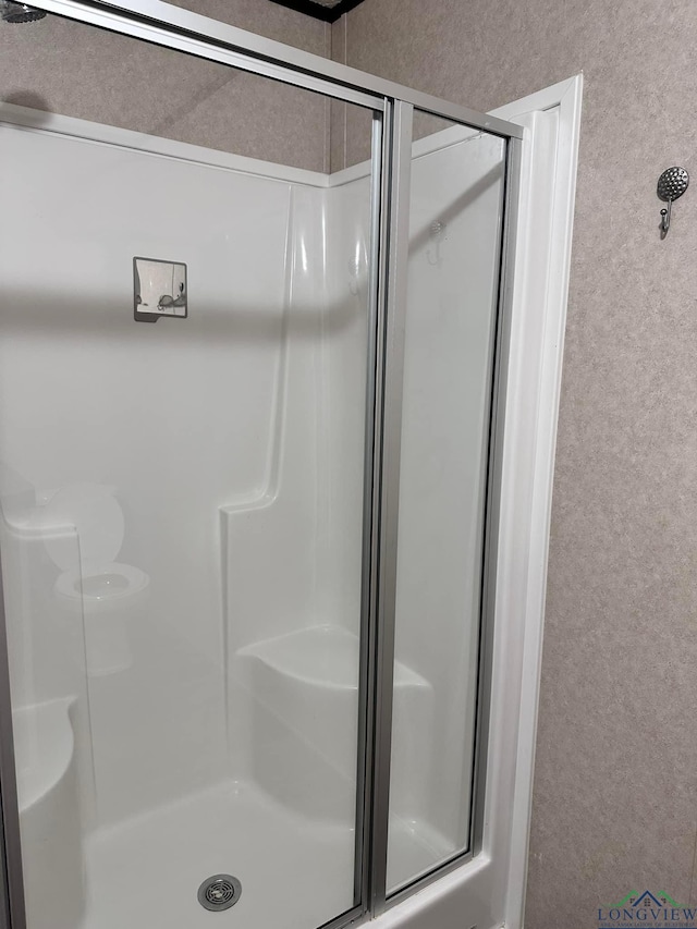 12700 2184 D, Tatum, TX 75691 - full bath with a stall shower