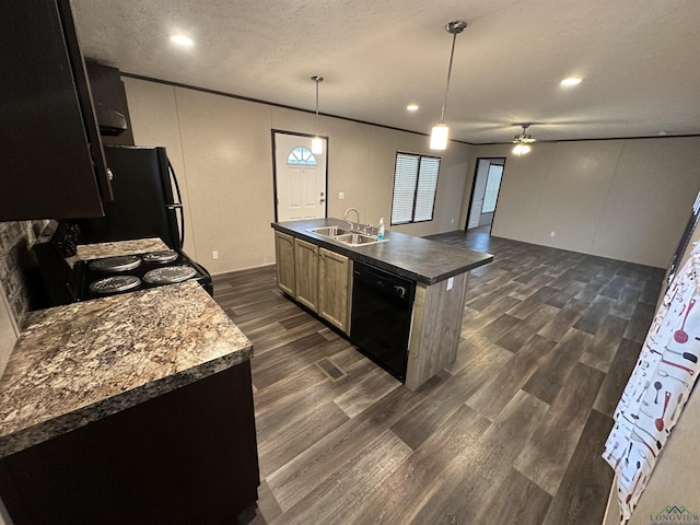 12700 2184 D, Tatum, TX 75691 - kitchen with black appliances, a sink, dark wood-style flooring, ceiling fan, and a textured ceiling