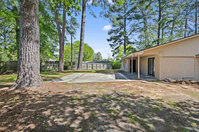 view of yard with a patio