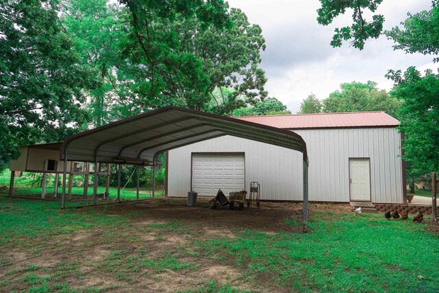 3713 Bell Mdws, Longview, TX 75605 - view of outdoor structure featuring an outdoor structure and a carport