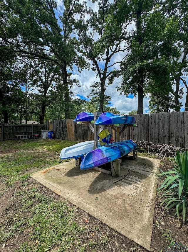 902 Warren Dr, Marshall, TX 75672 - view of fenced backyard