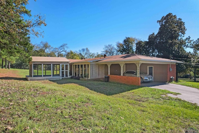 1114 Vance St, Hughes Springs, TX 75656 - photo 2