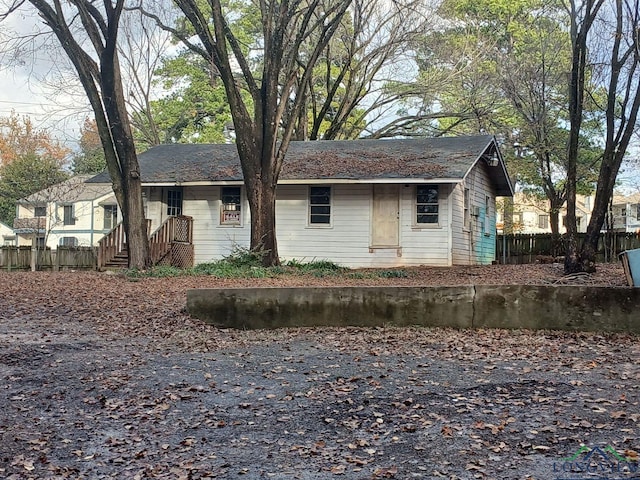 view of front of home