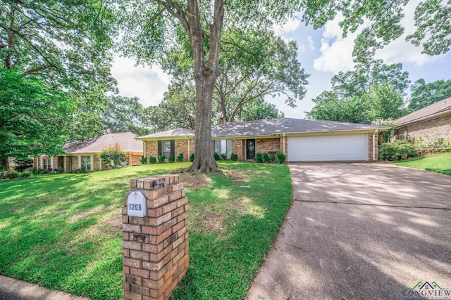 1206 Tiffany Ln, Longview, TX 75604 - photo 3