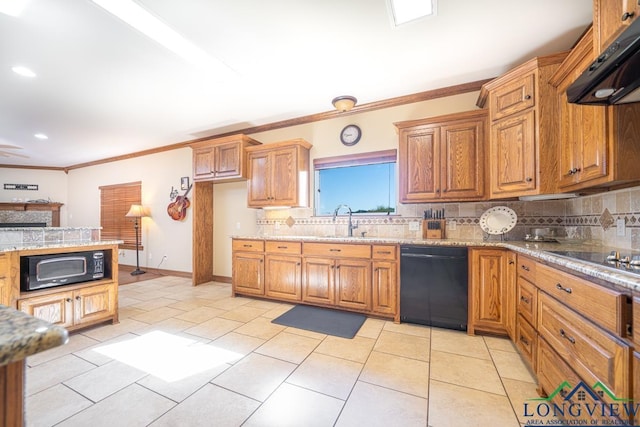 kitchen with black appliances, ornamental molding, sink, and tasteful backsplash