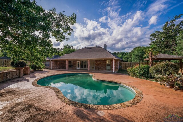 801 Briar Cove Dr, Gladewater, TX 75647 - photo 10