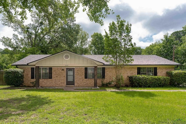 2600 Tryon Rd, Longview, TX 75605 - photo 1