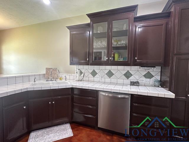 102 Hollister, Henderson, TX 75654 - photo 10