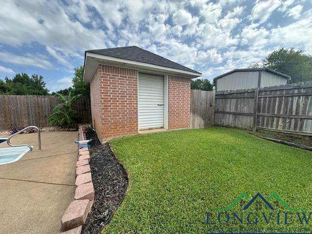 102 Hollister, Henderson, TX 75654 - photo 24