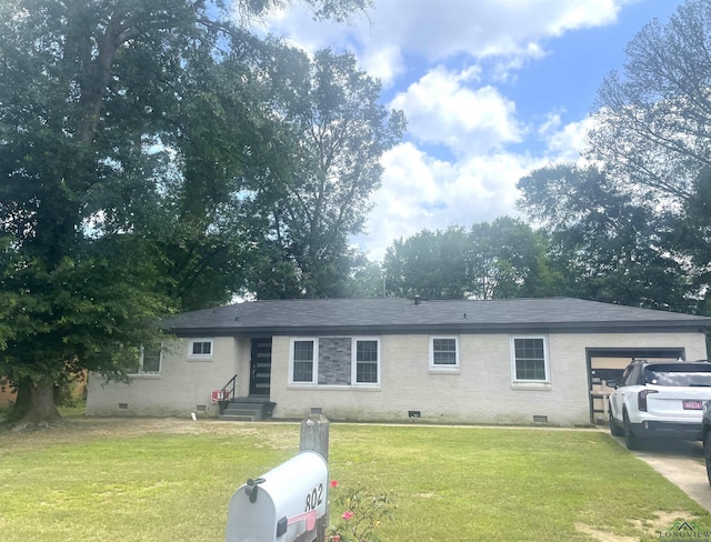 802 Pamela Dr, Marshall, TX 75672 - photo 1