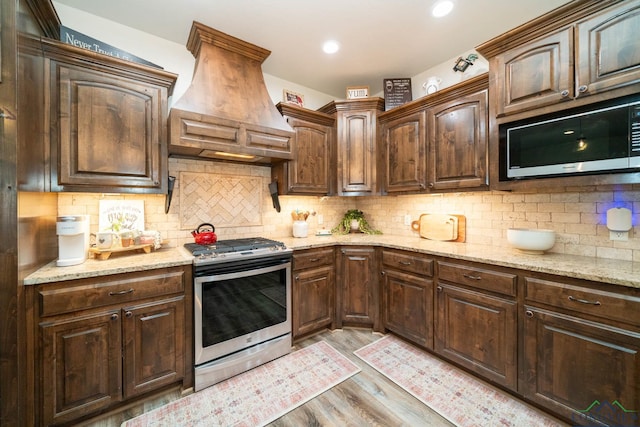 1310 N Juanita Rd, Longview, TX 75605 - photo 17