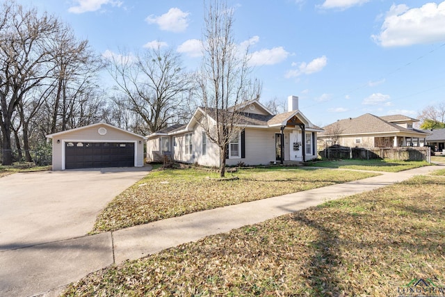 Listing photo 3 for 605 W Scott St, Gilmer TX 75644