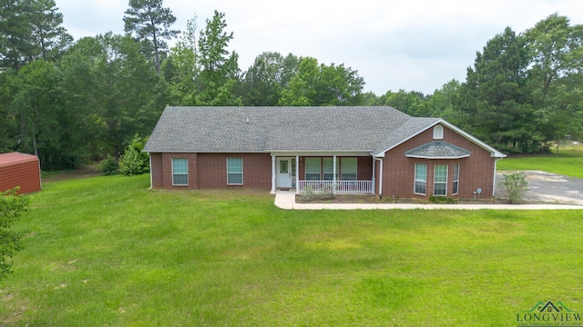 727 Green St, Gladewater, TX 75647 - photo 1