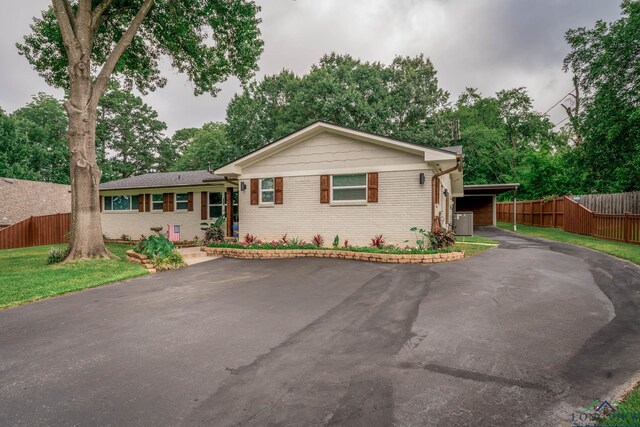 207 E Hillcrest St, White Oak, TX 75693 - photo 3