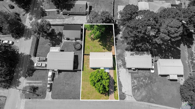 100 Dickson Ct, Kilgore, TX 75662 - aerial overview of property's location with property parcel outlined