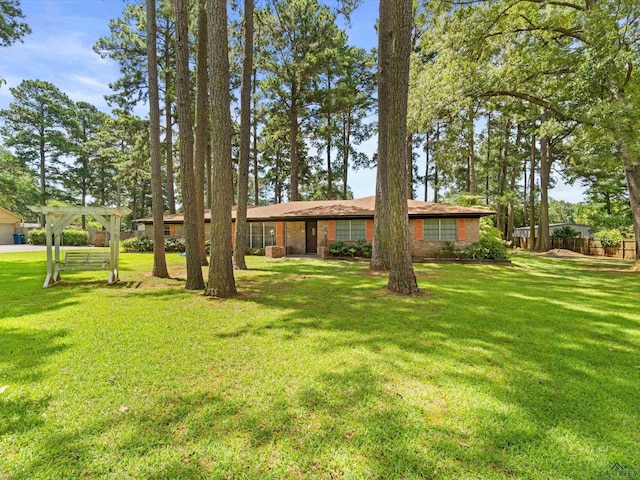 1405 Rutledge Ave, Daingerfield, TX 75638 - photo 1