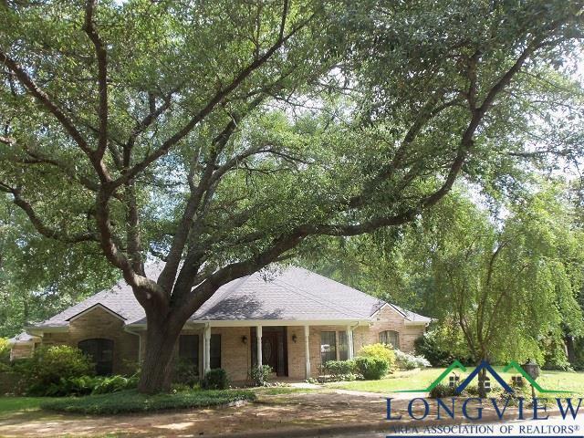 404 Moccasin Trl, Kilgore, TX 75662 - view of single story home