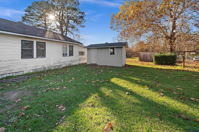 view of yard with a storage shed