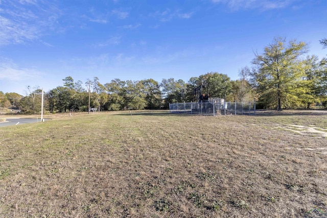 Listing photo 2 for 0000 Gilmer Rd, Longview TX 75605