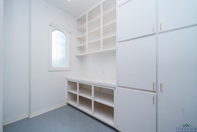 7 Summer Creek Way, Longview, TX 75604 - mudroom with baseboards