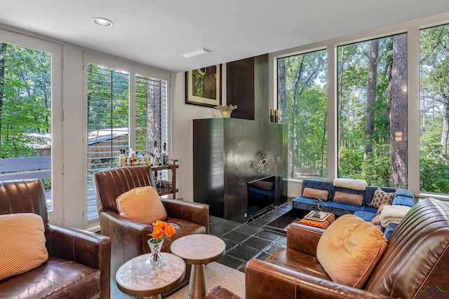 sitting room featuring visible vents