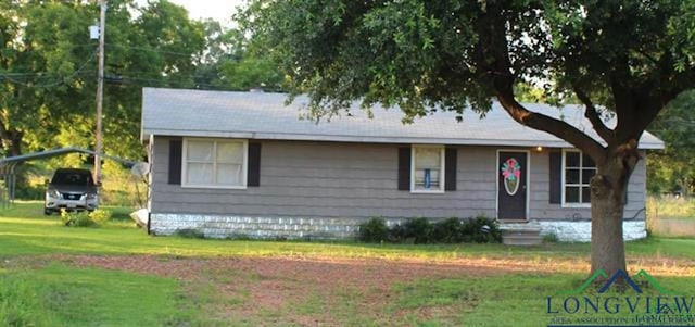 163 E Van Buren St, Beckville, TX 75631 - photo 1
