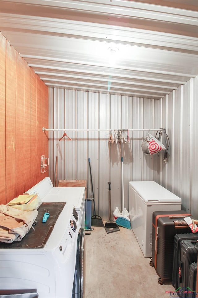 laundry area featuring independent washer and dryer