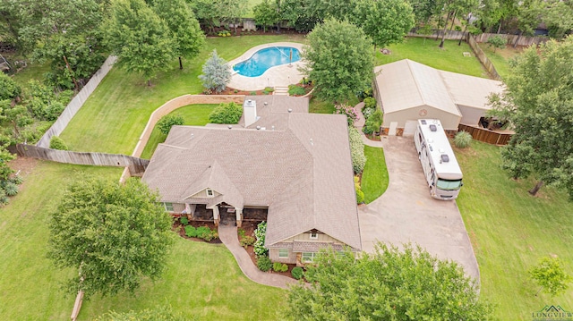 728 Sunnybrook Dr, Longview, TX 75605 - view from above of property featuring a pool